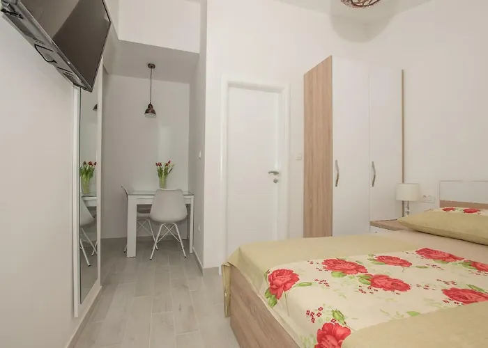 Branka * Makarska